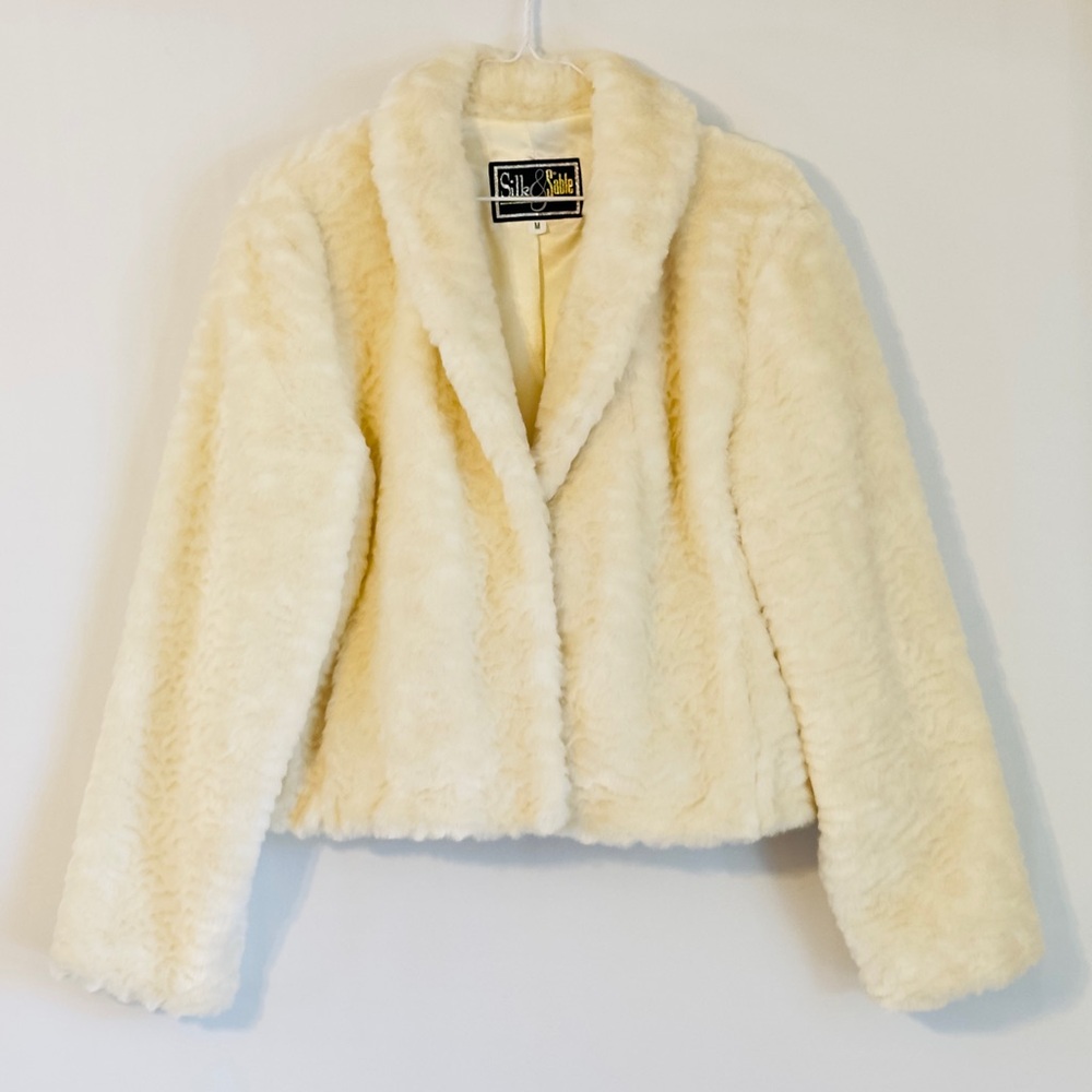 Vintage lux furr coat Silk and Sable White Teddy Faux Medium